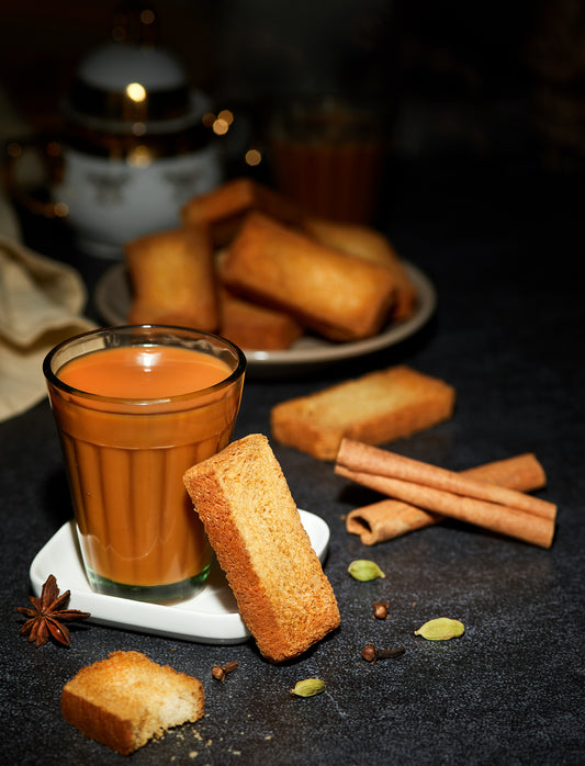 Kolkata Street Chai l Piquant Blend of High Grown CTC with Darjeeling Leaves